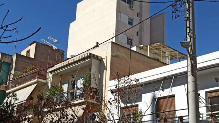 Ψάχνουν άλλες δύο γιάφκες του «τοξοβόλου» για όπλα και εκρηκτικά