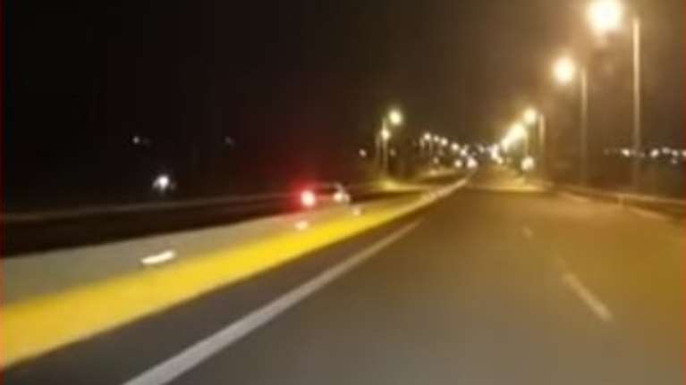 Βίντεο-σοκ: ΙΧ σε τρελή πορεία στο αντίθετο ρεύμα στην Κρήτη