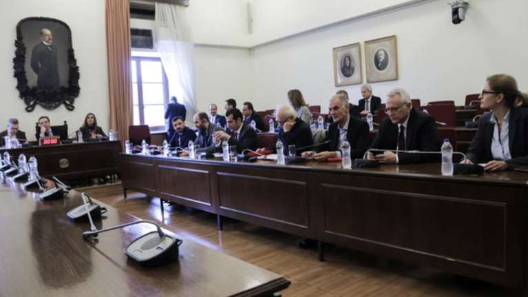 Προανακριτική: «Πέφτουν» οι κουκούλες των προστατευόμενων μαρτύρων