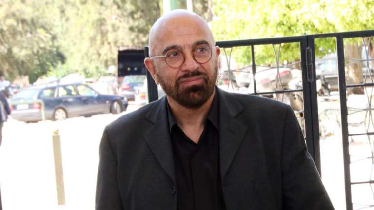 Καταπέλτης ο Γιάννης Ζουγανέλης για όσα συμβαίνουν στο θέατρο: Είναι θρασύδειλα όλα αυτά τα υποκείμενα