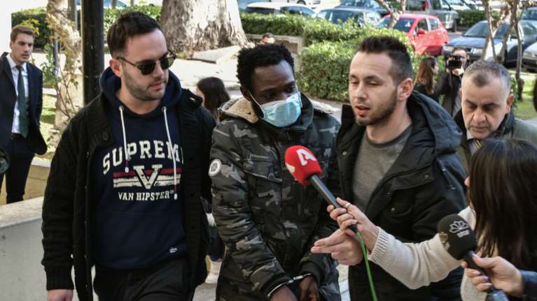 Θρίλερ με την μικρή Βαλεντίν: Ποια είναι τελικά η μητέρα της;