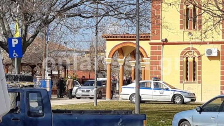 Σοκ στην Λάρισα: Ιερέας βρέθηκε κρεμασμένος στον γυναικωνίτη