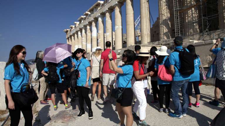 Στόχος οι 500.000 Κινέζοι τουρίστες στην Ελλάδα το 2021