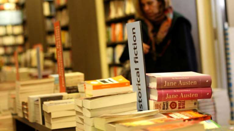 Οι online εκδηλώσεις του Public για τον Μάιο