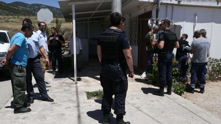 Προσαγωγές Ρομά στο Ηράκλειο- Διώξεις σε 5 για κλοπές και όπλα