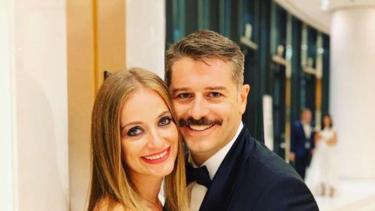 Λένα Δροσάκη και Αλέξανδρος Μπουρδούμης ποζάρουν μαζί για πρώτη φορά μετά τον χωρισμό τους