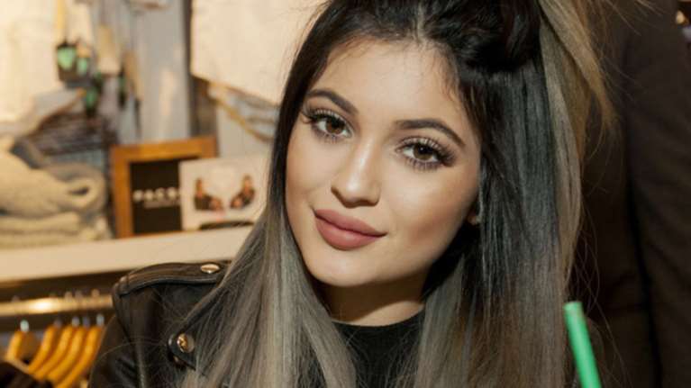 Kylie Jenner: Δείτε το απίστευτο νέο λουκ της
