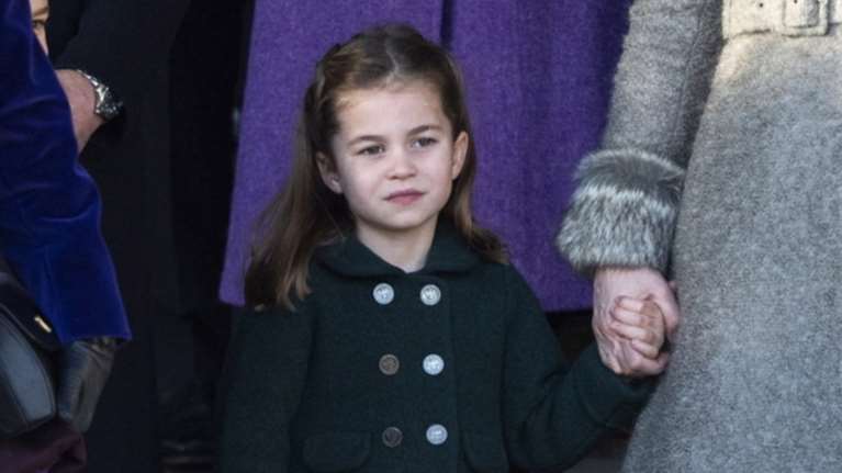 Θα είναι η πριγκίπισσα Σαρλότ η πρώτη royal που θα βγει από την καραντίνα;