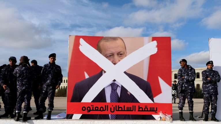 Απίστευτος Ερντογάν: Ανοιξε μέτωπο και με την Ινδία- Για το Κασμίρ