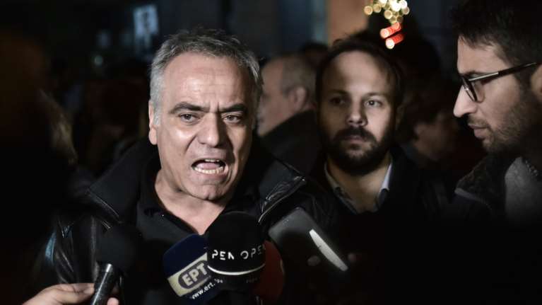 Ο Σκουρλέτης αποκάλυψε τι είναι οι “αρμοί της εξουσίας”: Ο Στουρνάρας...