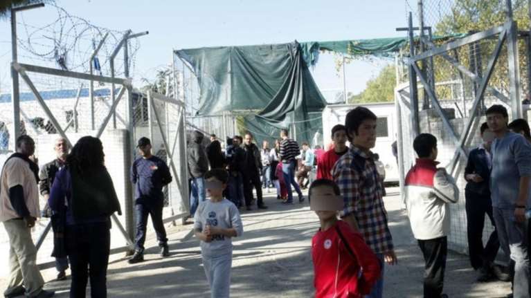 Ακύρωσαν τη συνάντηση με Μηταράκη οι νησιώτες: «Ας μην περιμένει αδίκως»