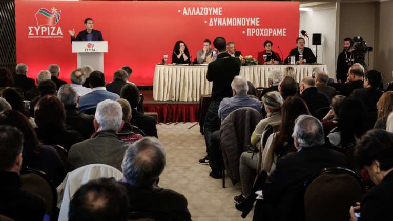 Βγήκαν «μαχαίρια» στον ΣΥΡΙΖΑ - Νοκ άουτ Τσίπρα σε διαφωνούντες