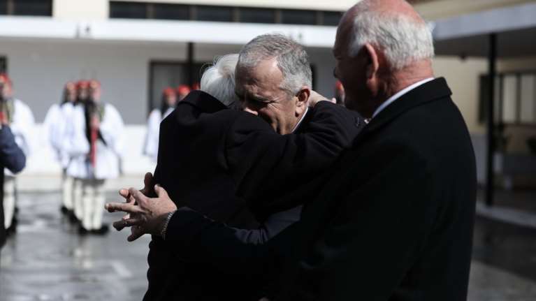 Συγκίνηση για τον αδικοχαμένο εύζωνα του Προεδρικού Μεγάρου