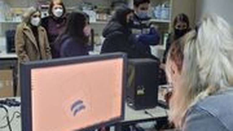 Καβάλα: Μαθητές μικροί επιχειρηματίες, ετοιμάζουν βραχιόλι έκτακτης ανάγκης- Θα ειδοποιεί τους γονείς σε περίπτωση κινδύνου