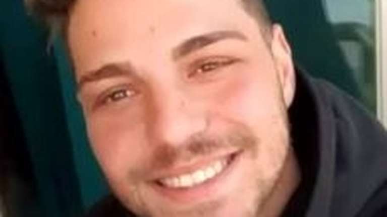 Θρίλερ η εξαφάνιση του 27χρονου Θάνου: &quot;Μου είπε μπαμπά σ’ αγαπώ και άρχισε να τρέχει&quot;, λέει ο πατέρας