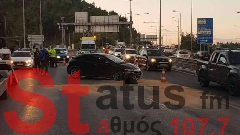 Θεσσαλονίκη: Σοβαρό τροχαίο με δύο τραυματίες - Καθυστερήσεις στην Περιφερειακή Οδό