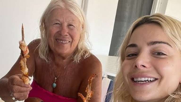 Ζόζεφιν: Το συγκινητικό μήνυμα για τον θάνατο της γιαγιάς της - &quot;Ήσουν η δεύτερη μαμά μου&quot;