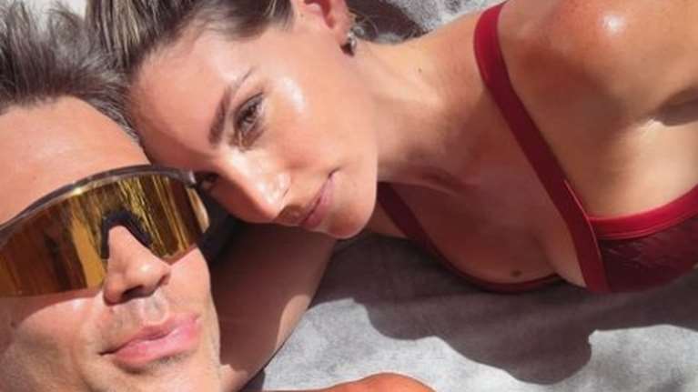 Η Αθηνά Οικονομάκου στην Ίμπιζα μαζί με τον Μπρούνο Τσερέλα - Οι εντυπωσιακές φωτογραφίες από τις διακοπές τους