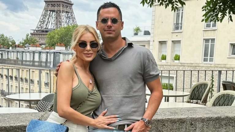 Κατερίνα Καινούργιου: Στον Άγιο Νεκτάριο στην Αίγινα με τον σύντροφό της - &quot;Είναι θαυματουργός… Να έχετε πίστη&quot;