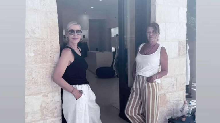 Η Σοφία Αλιμπέρτη στολίζει πρωτότυπα το σπίτι της στην Αίγινα - &quot;Ζω σε ένα μικρό σπιτάκι&quot;