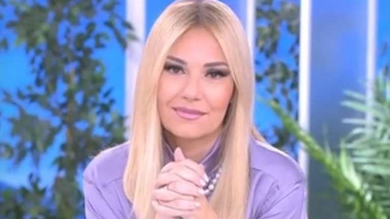 Τίνα Μεσσαροπούλου: "Γύρισε στον ΣΚΑΙ με κομμένα φτερά και δεύτερο βιολί"