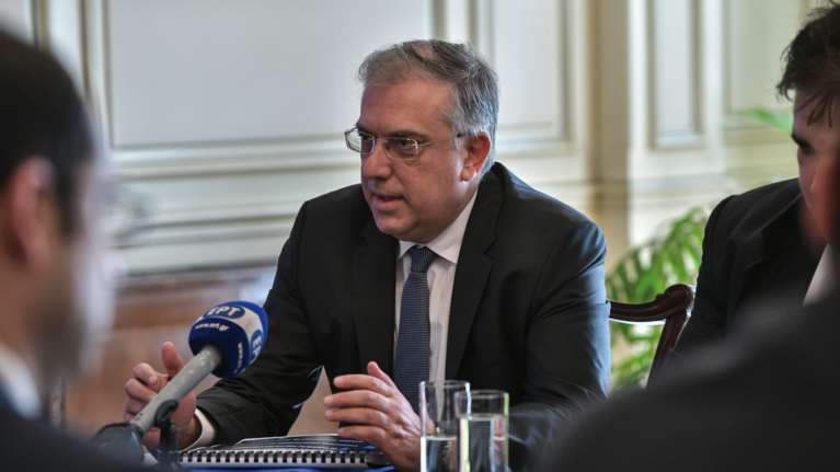 Θεοδωρικάκος: Έρχονται 3.000 προσλήψεις μονίμων τον Μάιο, μέσω ΑΣΕΠ