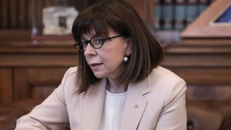 Σακελλαροπούλου για την Ημέρα της Μητέρας: &quot;Αντλούμε δύναμη από την παρουσία τους. Κάθε μέρα είναι δική τους&quot;