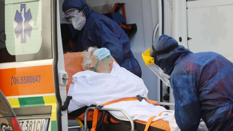 Ιταλία: Αυξήθηκαν και πάλι οι νεκροί - 474 το τελευταίο 24ωρο - Μειώνονται τα νέα κρούσματα