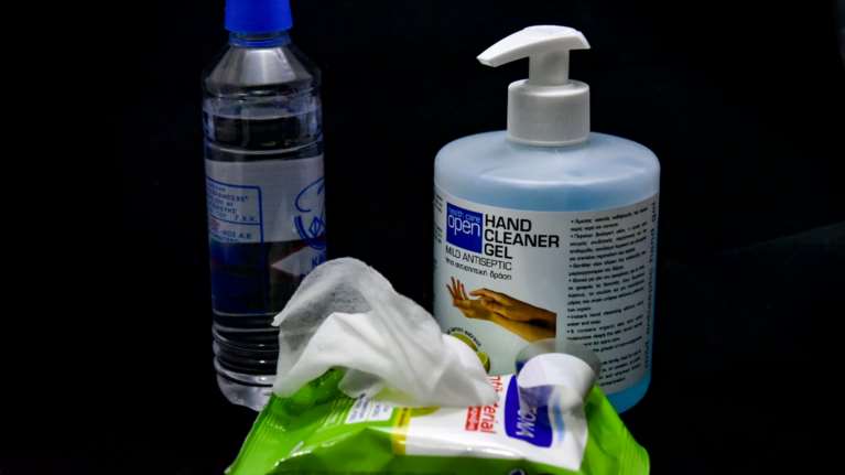 Παππάς: Να μπει διατίμηση στα είδη προστασίας από τον κορονοϊό