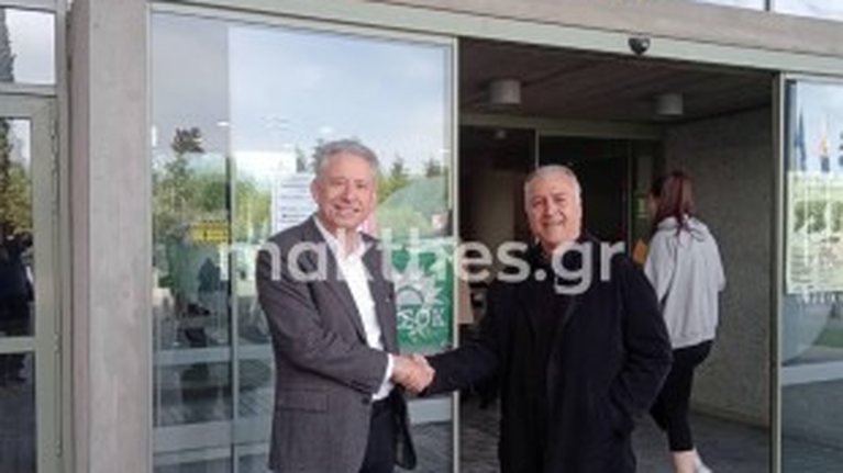 Ψήφισε στις εκλογές του ΠΑΣΟΚ ο Κώστας Χρυσόγονος - Γράφτηκε μέλος και εντάχθηκε στο κόμμα