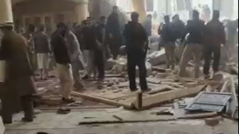 Ισχυρή έκρηξη σε τζαμί στο Πακιστάν: Τουλάχιστον 28 νεκροί και δεκάδες τραυματίες