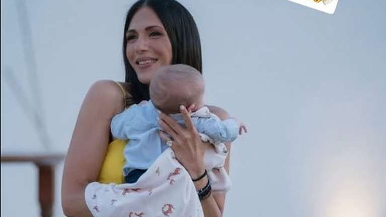 Ανθή Βούλγαρη: Tο προσκλητήριο της βάπτισης του γιου της - &quot;Eχω μεγαλύτερη αγωνία από τον γάμο μου&quot;