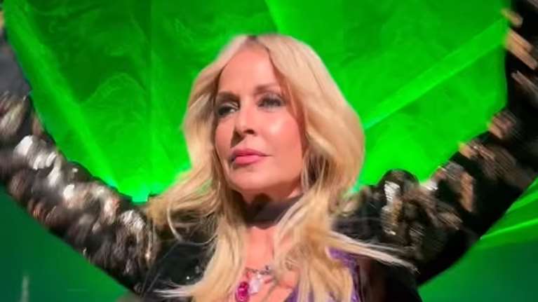 Είναι σαν εμάς: Η επιλογή της Άννας Βίσση για φαγητό τα ξημερώματα