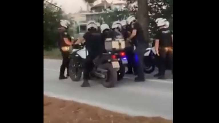 &quot;Θα μπούμε μες στον κόσμο, θα πέσει ξύλο&quot; - Οι προκλητικές εντολές της ΔΙΑΣ λίγο πριν τα επεισόδια στη Λάρισα [βίντεο]