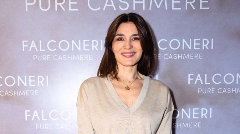 Μαρία Ναυπλιώτου: Απόλυτα σικ και λαμπερή με το τέλειο ανοιξιάτικο σύνολο, σε εγκαίνια καταστήματος [εικόνες]