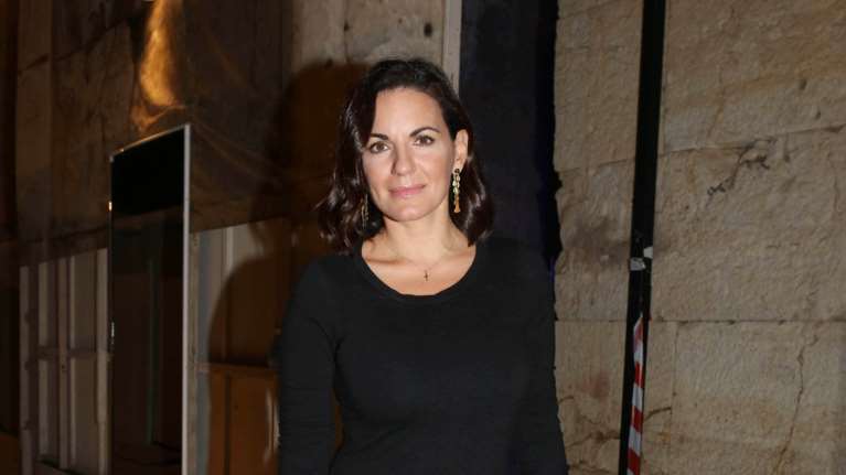 Ολγα Κεφαλογιάννη: Με girly σύνολο κάνει βόλτα με τα δίδυμα στο Ζάππειο [εικόνες]