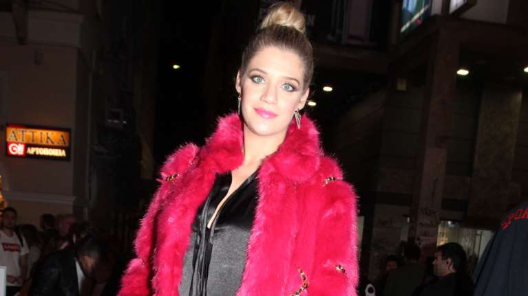 Η Τζένη Θεωνά μάς συστήνει τη μητέρα της, Λίτσα - Δείτε πόσο μοιάζουν [εικόνα]