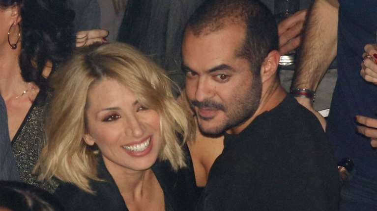 Μπαμπάς και κόρη: Η Μαρία Ηλιάκη φωτογραφίζει τον Στέλιο Μανουσάκη με τη νεογέννητη κόρη τους