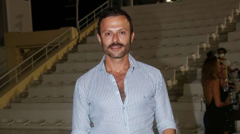 Γιώργος Παπαπαύλου: Εβαλε το χέρι του μέσα από το παντελόνι μου, δεν συνειδητοποίησα τι έγινε