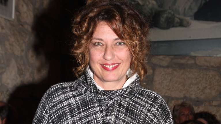 Φαίη Κοκκινοπούλου κατά Κιμούλη για τη μήνυση στη Ζέτα Δούκα: Αυτό θα πει θράσος, γελάνε τα καμαρίνια...