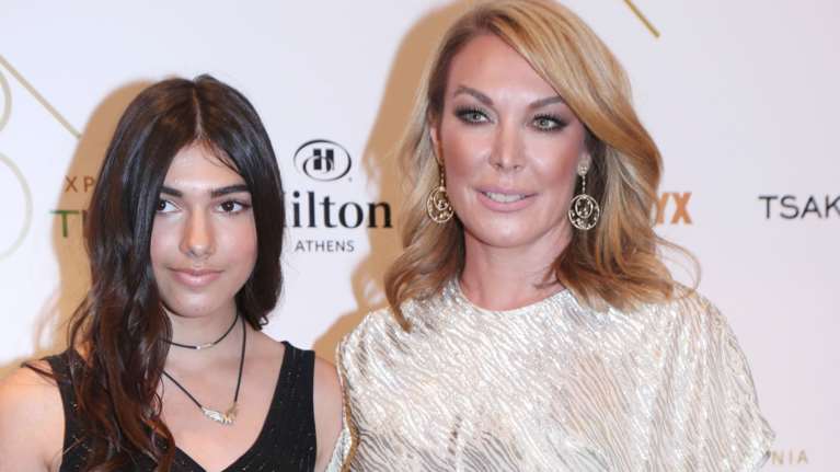Τατιάνα Στεφανίδου: Η απίθανη φωτογραφία της κόρης της Λυδίας - Το ολόσωμο μαγιό και το εκπληκτικό κορμί