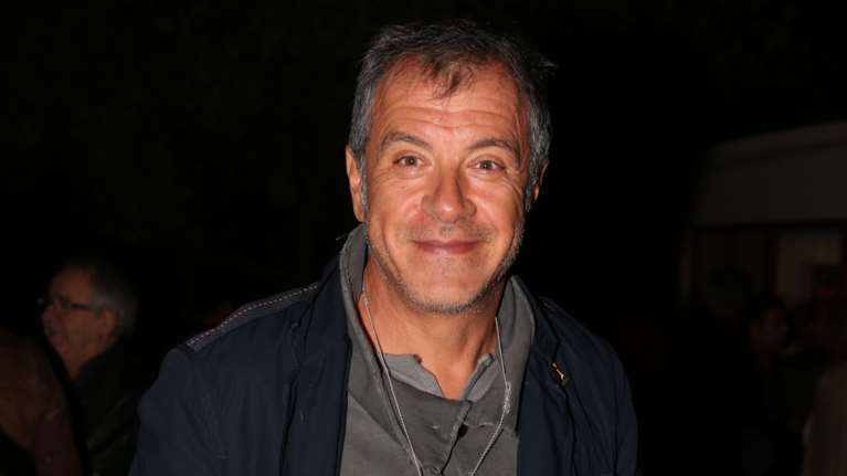 Σταύρος Θεοδωράκης: Σπάνια δημόσια εμφάνιση με την κόρη του, Αργυρώ, στο Ηρώδειο [εικόνα]