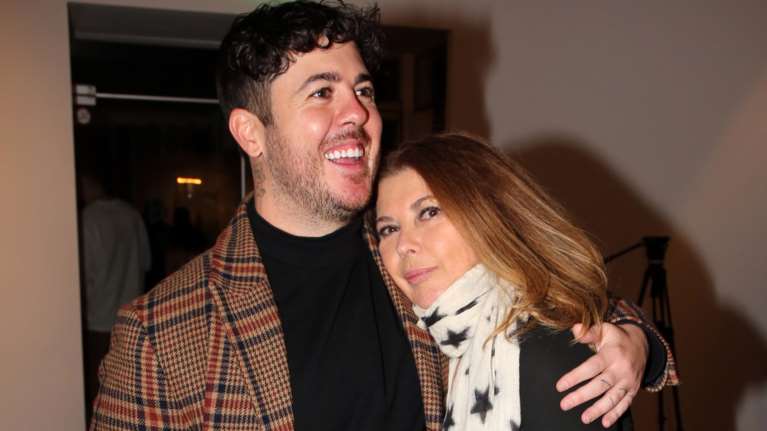 Μιχαήλ Βαρθακούρης: Η πανέμορφη κόρη πασίγνωστου Έλληνα ηθοποιού ποζάρει στις φωτογραφίες του