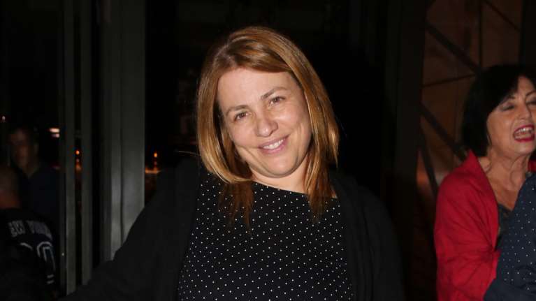 Μαριάννα Τουμασάτου: Έτσι καταφέρνω να κρατάω την κόρη μου μακριά από τα φώτα της δημοσιότητας