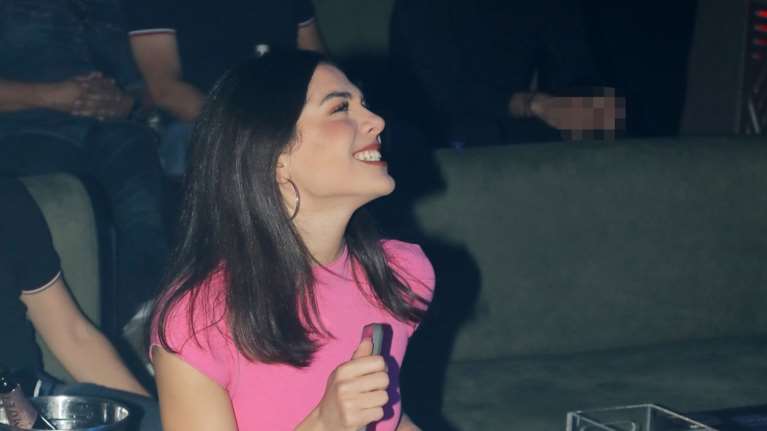 Μελίνα Νικολαΐδη: Ποζάρει με μικροσκοπικό λεοπάρ μπικίνι - Το beach look και η διαφορά στο κορμί της