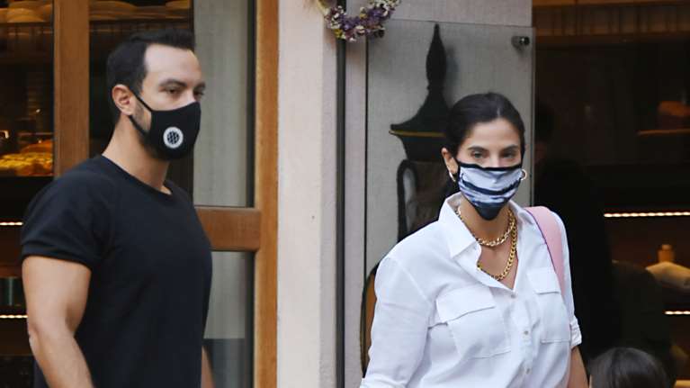 Χριστίνα Μπόμπα: Με τζιν η πρώτη έξοδος μετά τη γέννα - "Για μία ώρα οριακά"