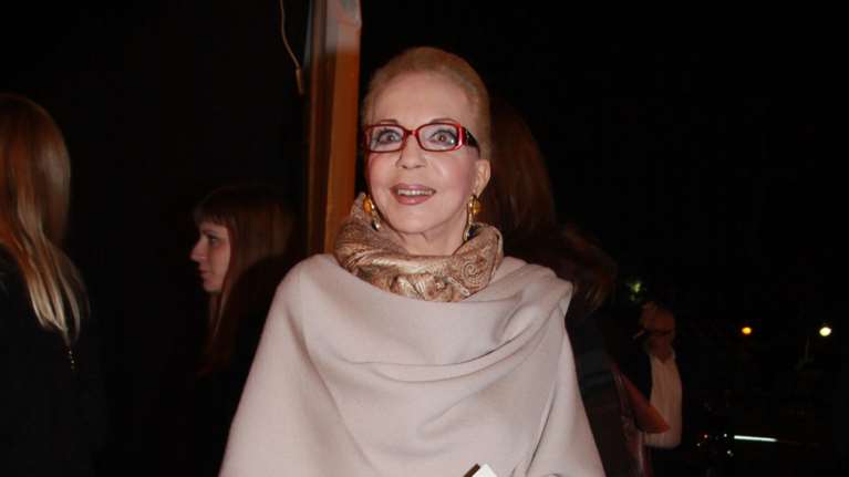 Νόνικα Γαληνέα: Σήμερα το τελευταίο &quot;αντίο&quot; στη σπουδαία ηθοποιό - Η επιθυμία της οικογένειας