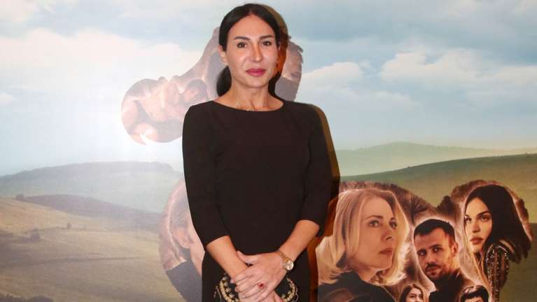 Μίνα Ορφανού: Έκλεισε το τηλέφωνο στην εκπομπή Καλοκαίρι Yes - &quot;Θα μιλήσω όπως θέλω εγώ&quot; [βίντεο]