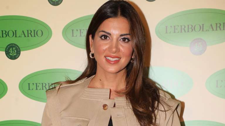 Μαίρη Τσιμτσιλή: Η σπάνια φωτογραφία της μελαχρινής και πανύψηλης αδελφής της Σταματίνας Τσιμτσιλή