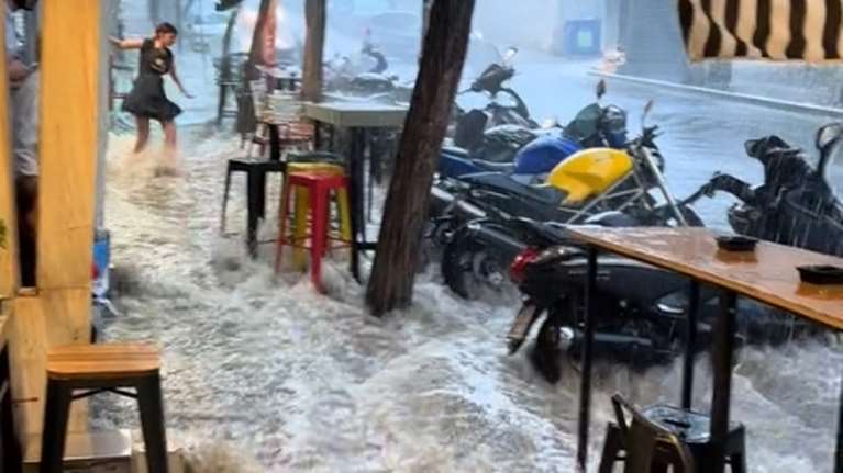 Ο ξεχασμένος χείμαρρος που πλημμύρισε την Τρίτη τη Μαρασλή στο Κολωνάκι [βίντεο]